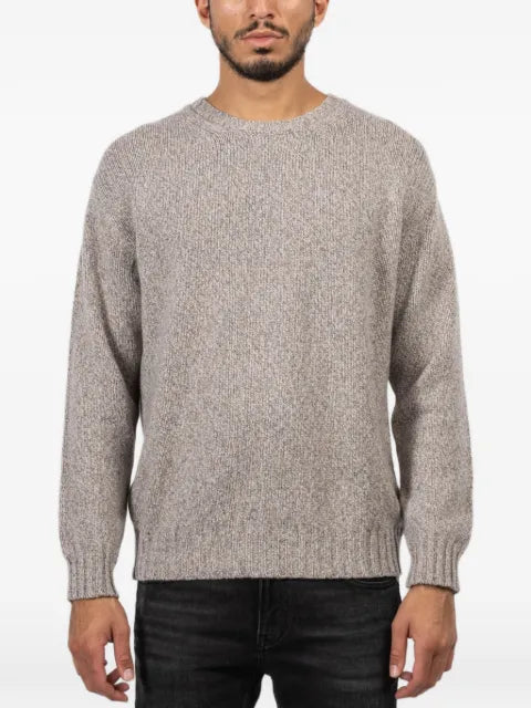 04651 / A TRIP IN A BAG crew-neck sweater