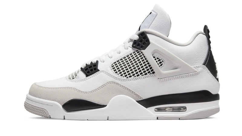 Air Jordan 4 Retro – Military Black
