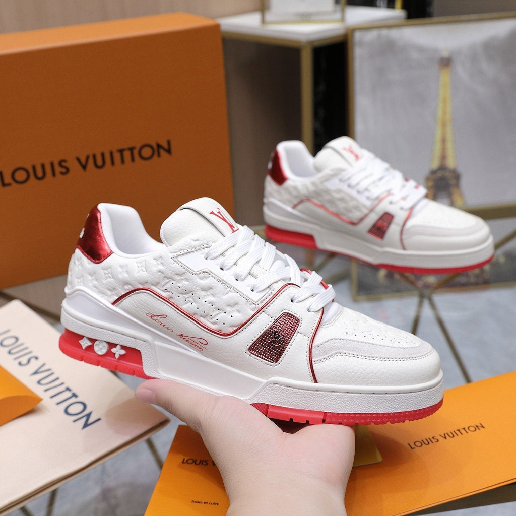 Louis Vuitton Low-Top Lace Sneakers