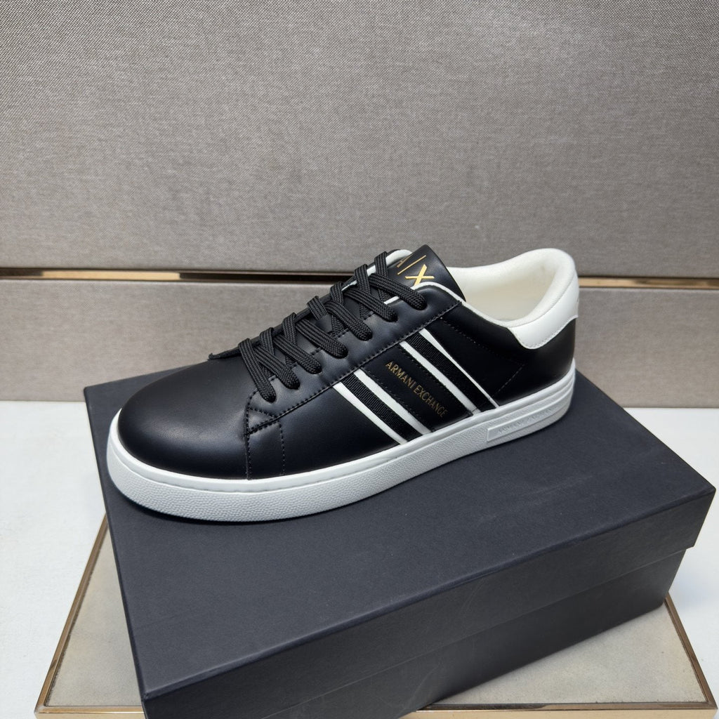 Armani Men's Striped Low-Top Sneakers